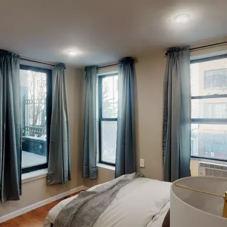Coliving in Alphabet City - Manhattan, New York