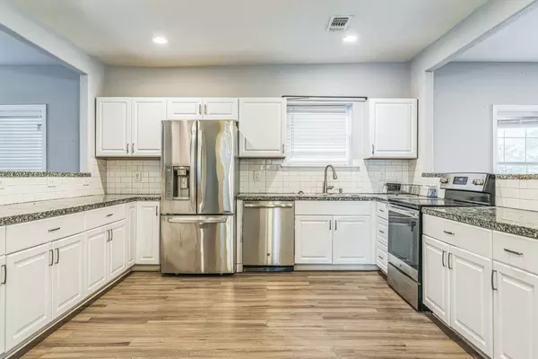 Coliving in Highland Park SATX - East SATX, San Antonio