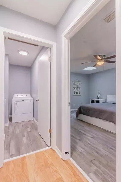 Coliving in Cedar Hills - Westside, Jacksonville