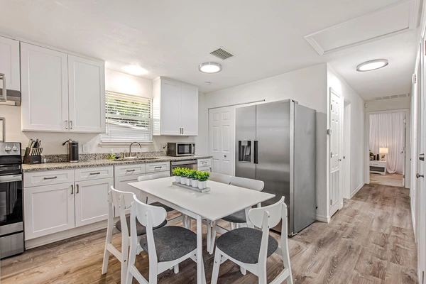 Coliving in Apollo Beach - South Tampa, Tampa