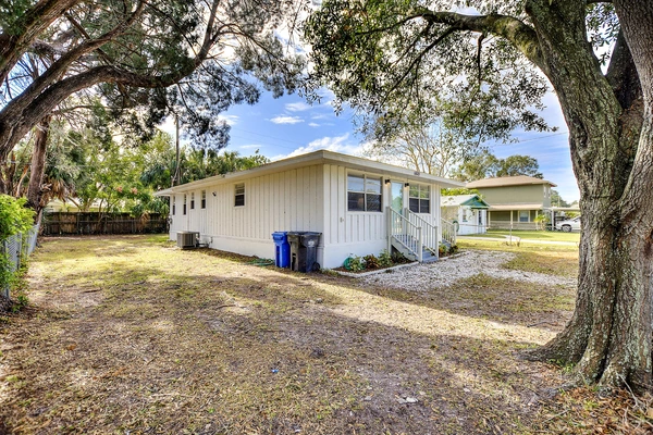 Coliving in Apollo Beach - South Tampa, Tampa