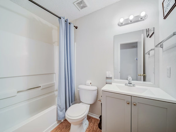 Coliving in Wolf Creek - Sw Dallas, Dallas