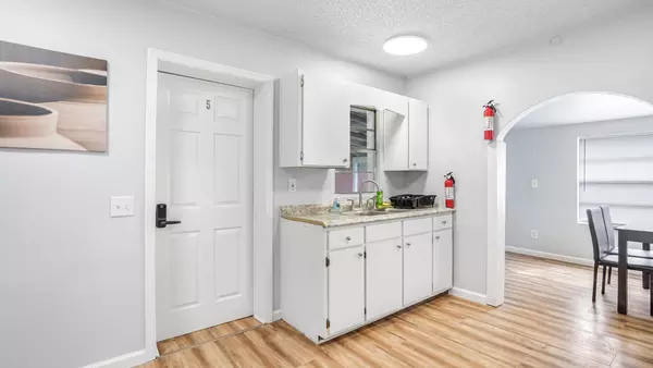 Coliving in Lake Forest - Northside, Jacksonville