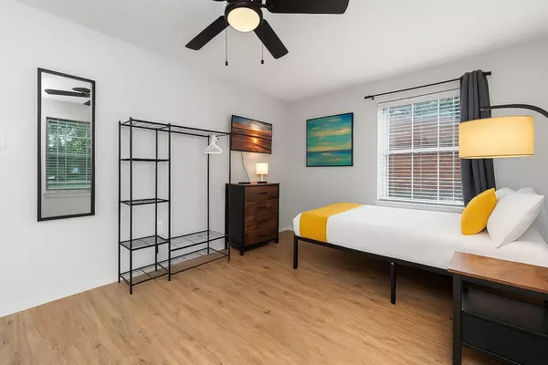 Coliving in Irving - Sw Dallas, Dallas