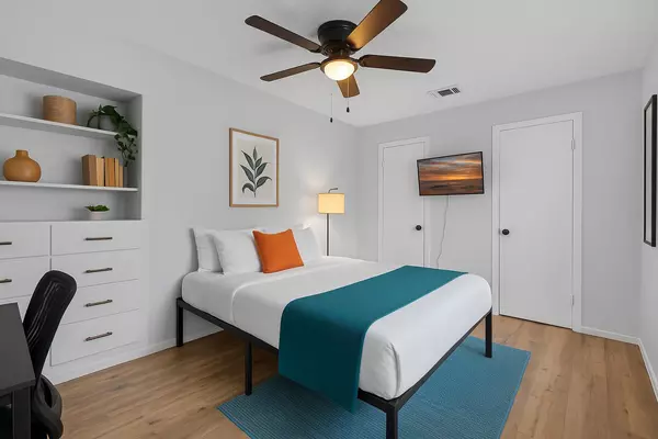 Coliving in Irving - Sw Dallas, Dallas