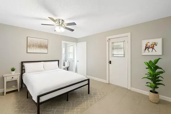 Coliving in Daytona Beach - Outer Orlando, Orlando