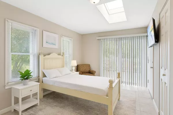 Coliving in Daytona Beach - Outer Orlando, Orlando