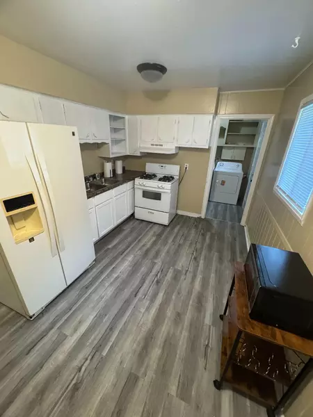 Coliving in Eagledale - West Indy, Indianapolis