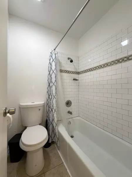 Coliving in Kirby - East SATX, San Antonio