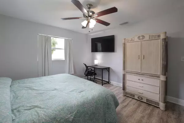 Coliving in South Pasadena - Clearwater-St. Petersburg, Tampa