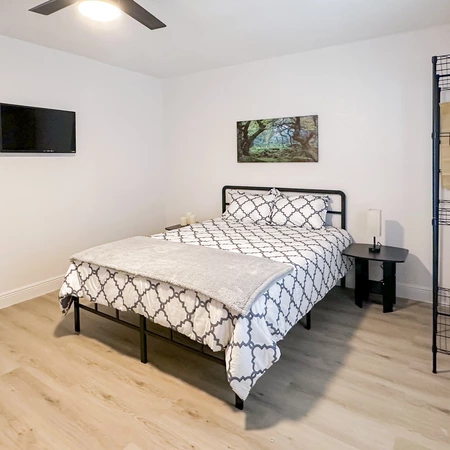 Coliving in Forest Hills Tampa - North Tampa, Tampa