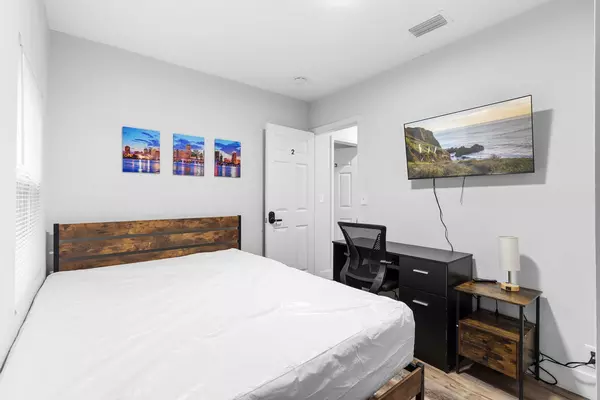 Coliving in Holden Heights - Central Orlando, Orlando