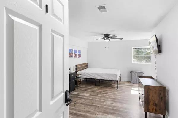 Coliving in Holden Heights - Central Orlando, Orlando