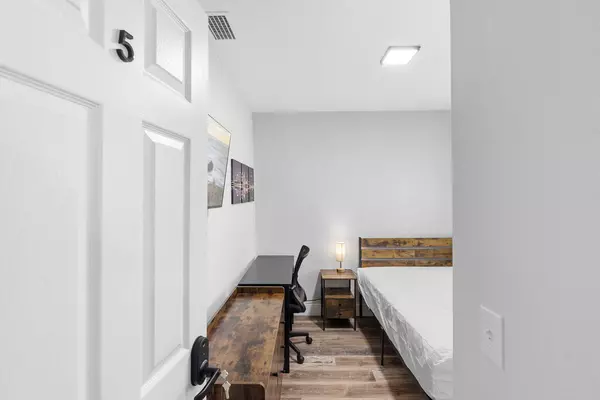 Coliving in Holden Heights - Central Orlando, Orlando