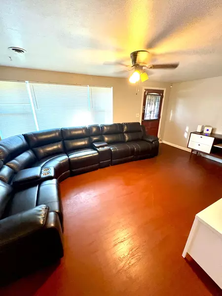 Coliving in Lackawanna - Westside, Jacksonville