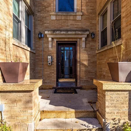Coliving in Avondale - North Side, Chicago