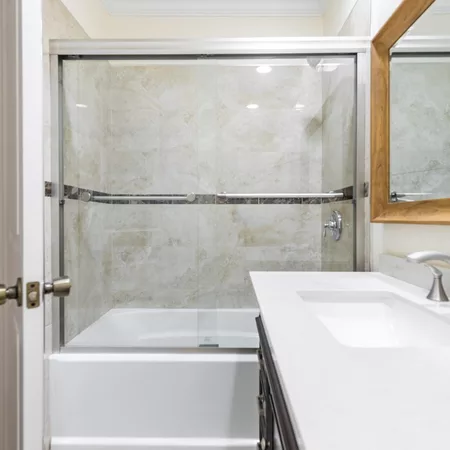 Coliving in Avondale - North Side, Chicago