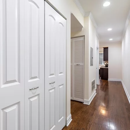 Coliving in Avondale - North Side, Chicago