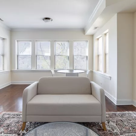 Coliving in Avondale - North Side, Chicago