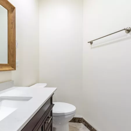 Coliving in Avondale - North Side, Chicago