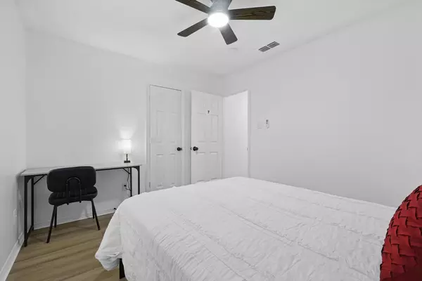 Coliving in Cedar Hill - Sw Dallas, Dallas