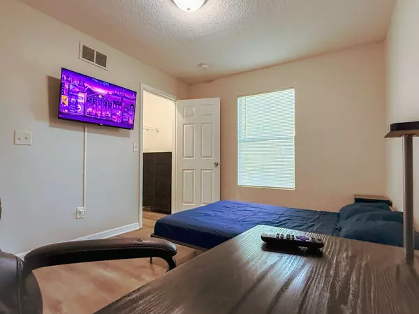 Coliving in Windy Hill - Southside, Jacksonville