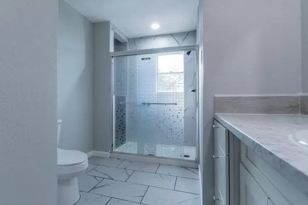 Coliving in Highland Hills - Se Dallas, Dallas