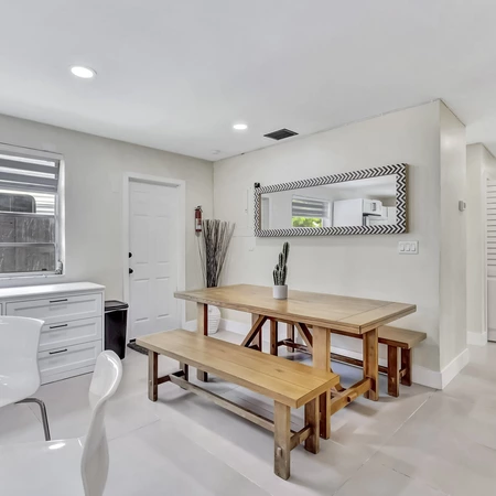 Coliving in Hialeah - Miami Dade, Miami