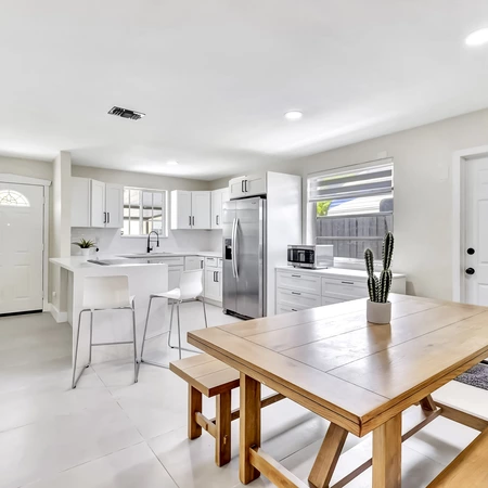 Coliving in Hialeah - Miami Dade, Miami