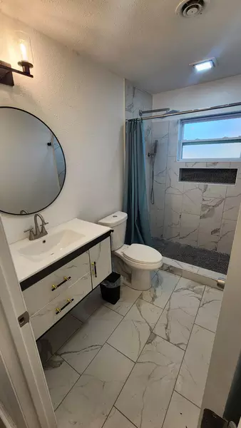Coliving in Downtown St. Petersburg - Clearwater-St. Petersburg, Tampa