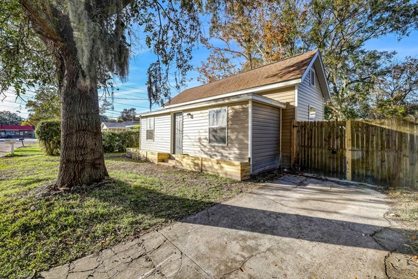 Coliving in Lackawanna - Westside, Jacksonville