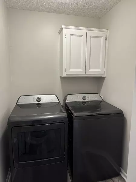 Coliving in Grandview - Outer KCMO, Kansas City