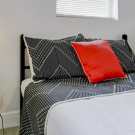 Coliving in Ybor City - Central Tampa, Tampa