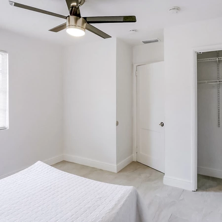 Coliving in Ybor City - Central Tampa, Tampa