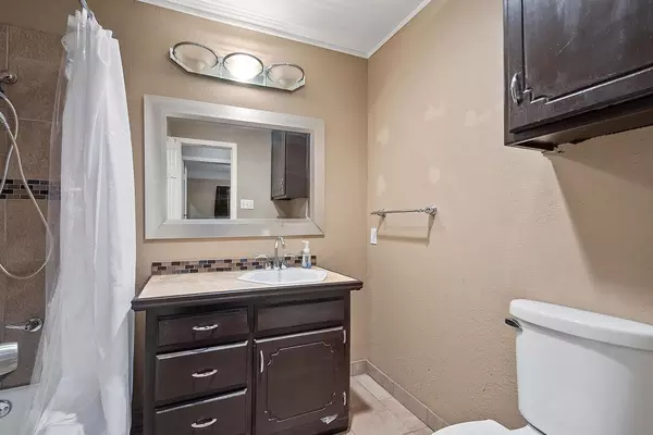 Coliving in Central Arlington - Arlington, Dallas