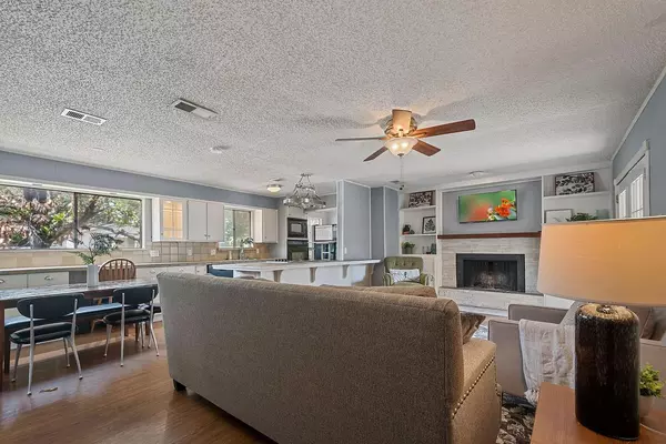 Coliving in Central Arlington - Arlington, Dallas
