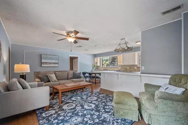 Coliving in Central Arlington - Arlington, Dallas