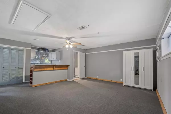 Coliving in Central Arlington - Arlington, Dallas