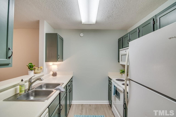 Coliving in Southpoint - Durham, Raleigh