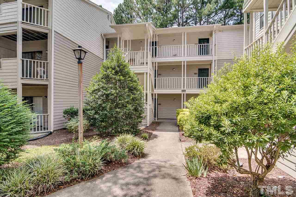 Coliving in Southpoint - Durham, Raleigh
