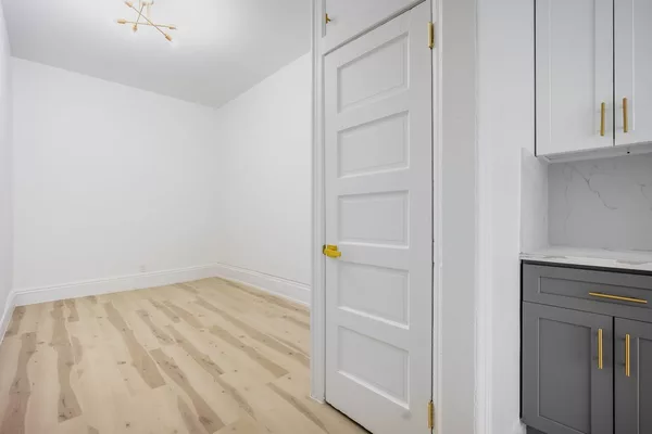 Studio Apartment for rent in Ridgewood - Queens, New York