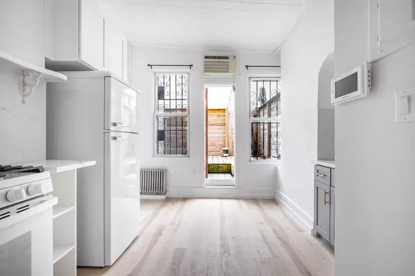 Studio Apartment for rent in Ridgewood - Queens, New York