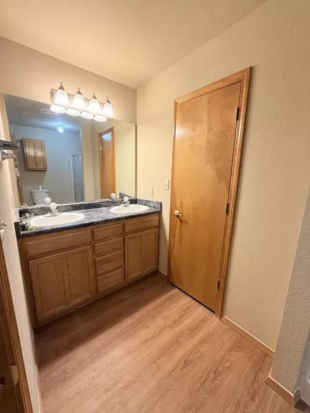 Coliving in Collinsville - East Side STL, Saint Louis