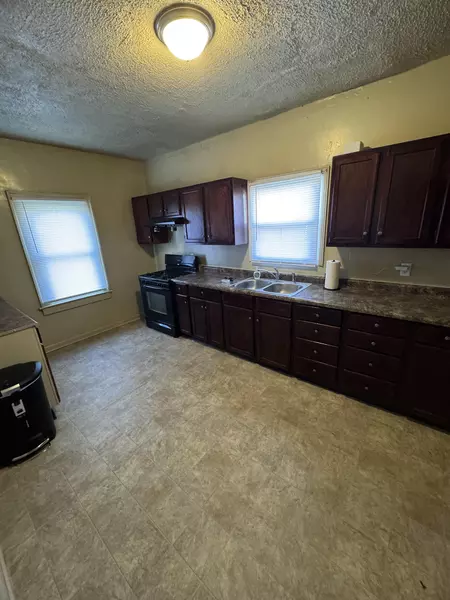 Coliving in Maywood - West Indy, Indianapolis