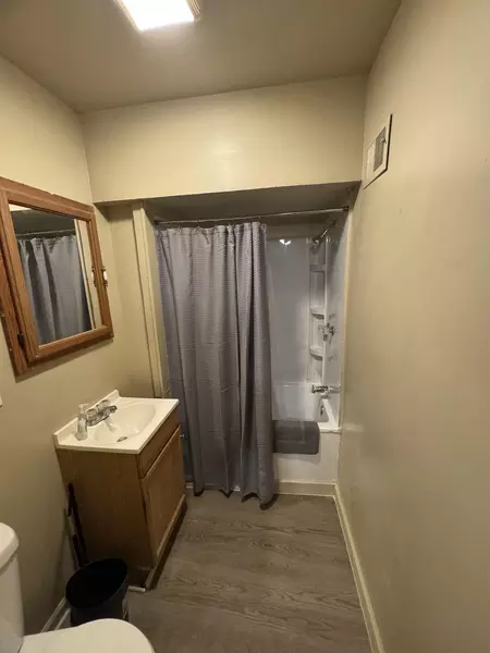 Coliving in Maywood - West Indy, Indianapolis