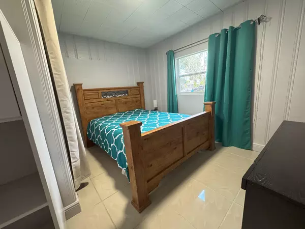 Coliving in East Lake-Orient Park - East Tampa, Tampa