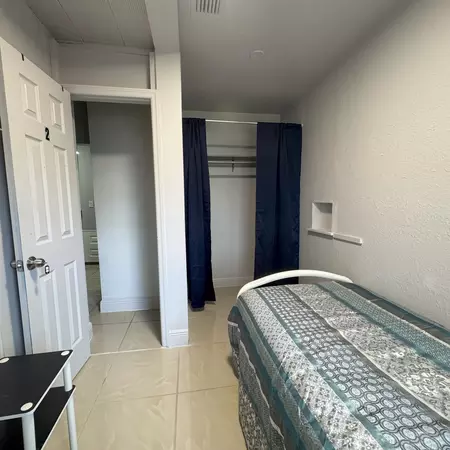 Coliving in East Lake-Orient Park - East Tampa, Tampa