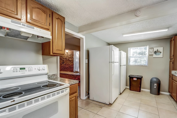 Coliving in Garden City JAX - Northside, Jacksonville