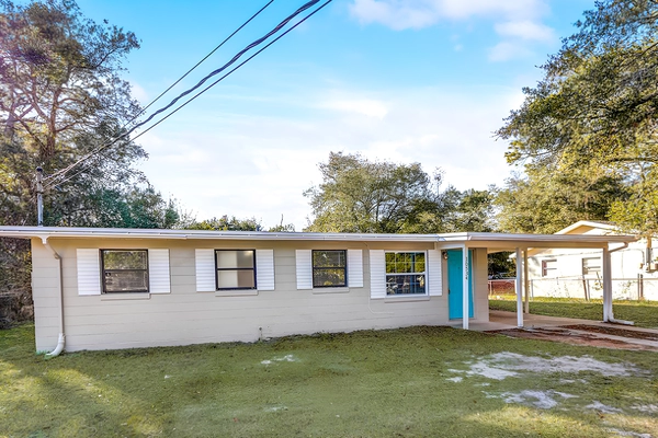Coliving in Garden City JAX - Northside, Jacksonville