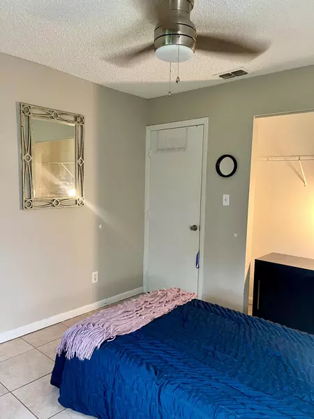 Coliving in Seminole Heights - North Tampa, Tampa